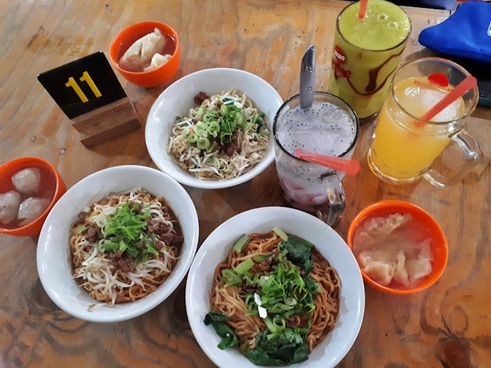Mie Ayam Legit yang Bikin Ngiler di Kalimantan Cilacap